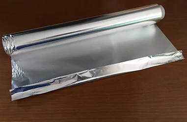 Alimentos envueltos en papel aluminio